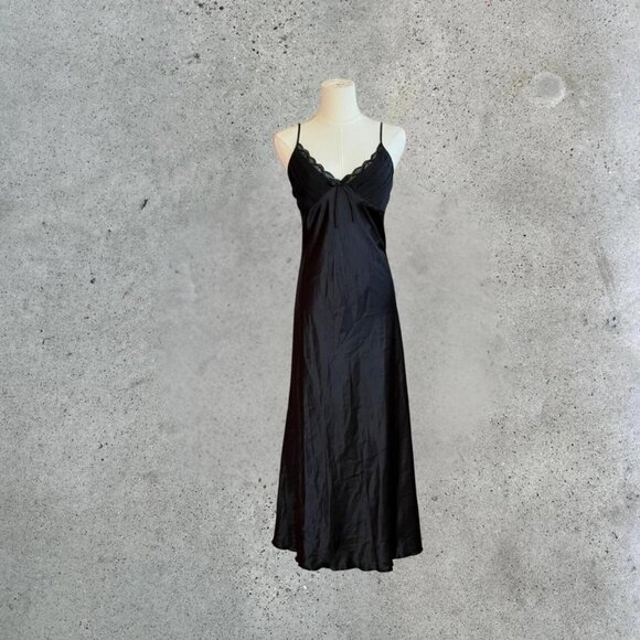 Black satin maxi dress adjustable straps - Picture 1 of 8